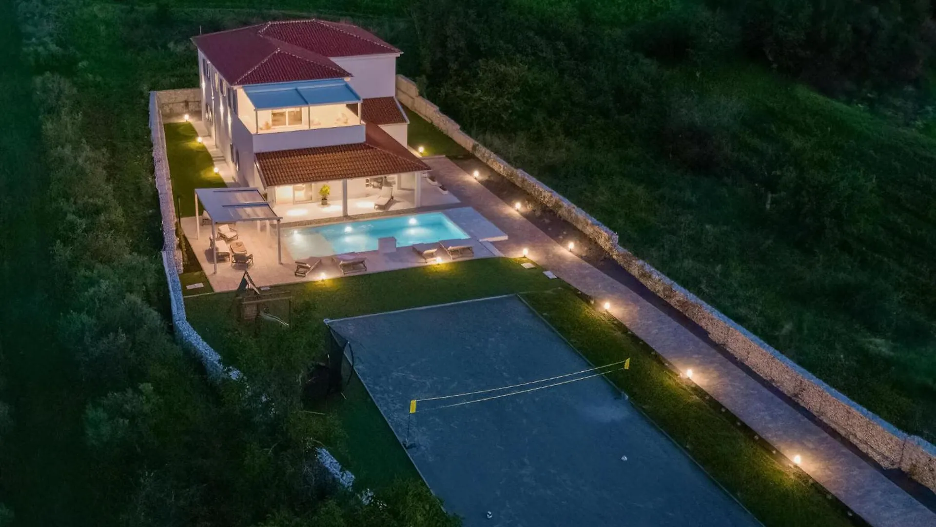 Lovely Home In Barban With Kitchen 0*,